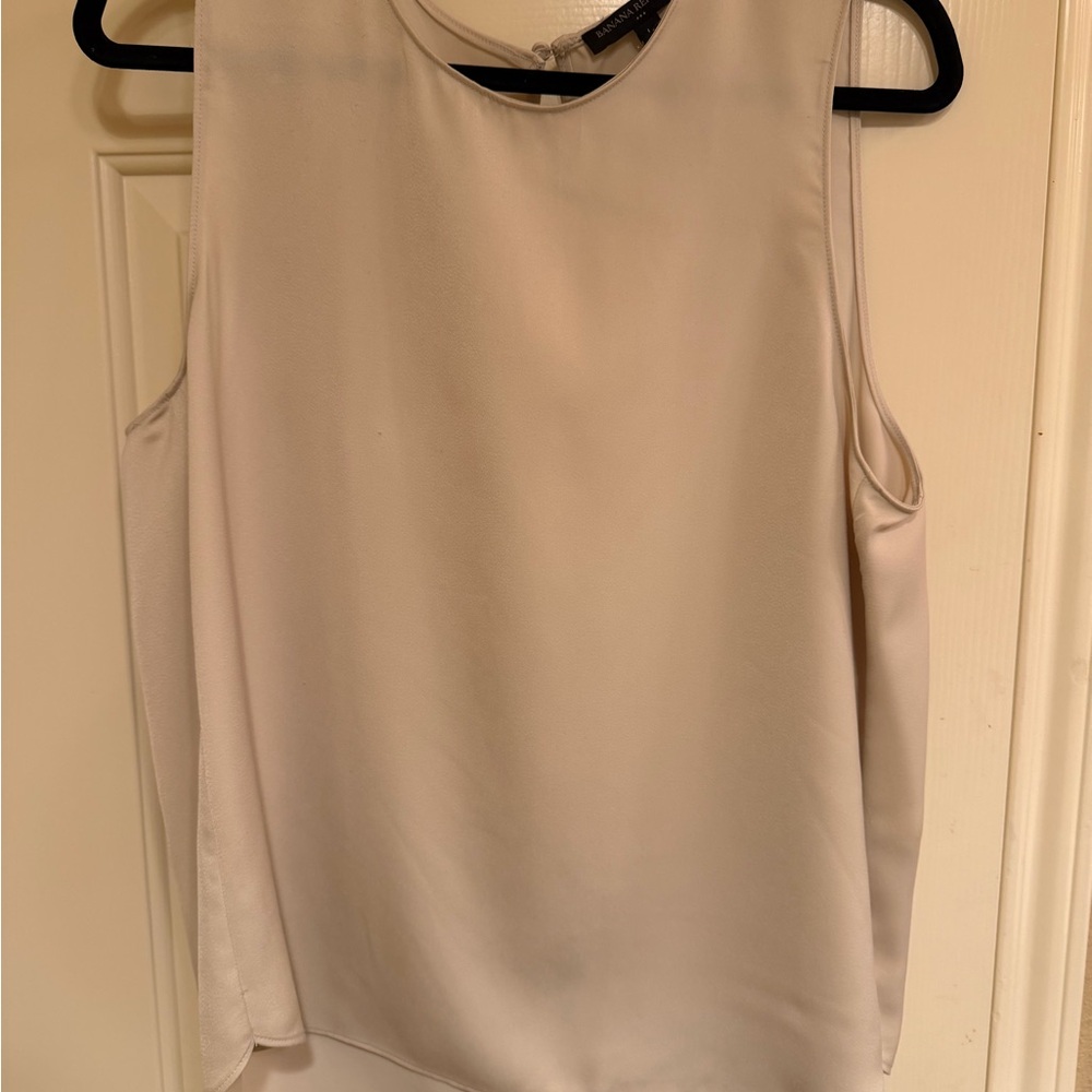 Banana Republic Cream Sleeveless Blouse